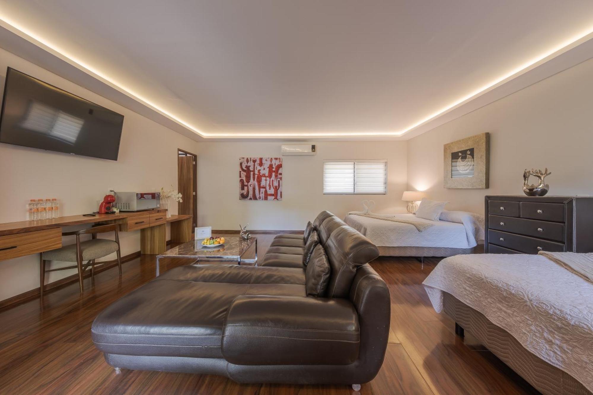 Hotel Nimue Marina Ajijic