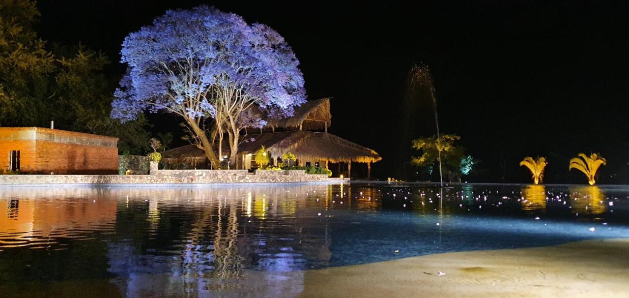 Nimue Marina Hotel